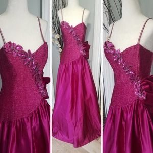 Vintage 1980s Hot pink sequin sparkle prom dress
